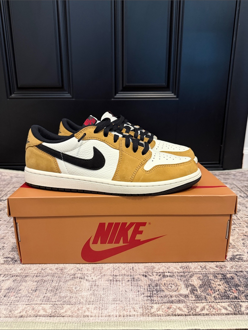 Air Jordan 1 Low Retro OG